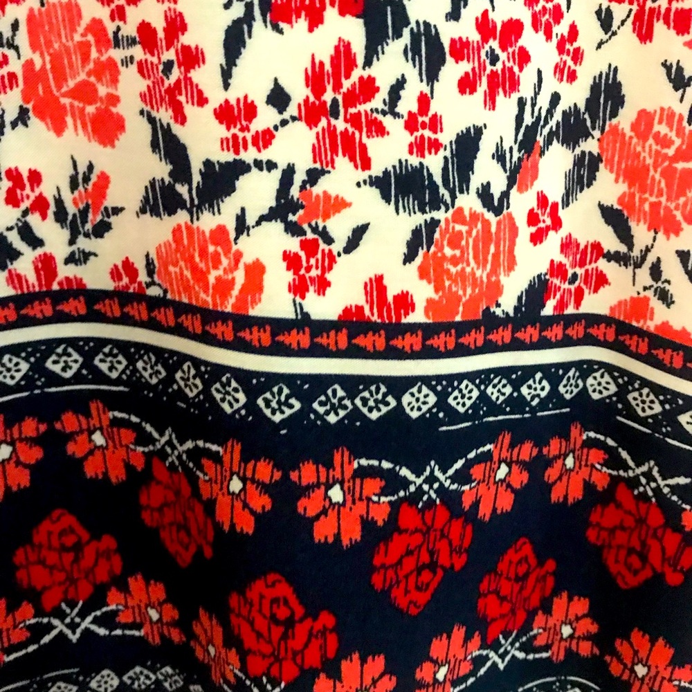 Liz Claiborne Tunic Length Top - image 4